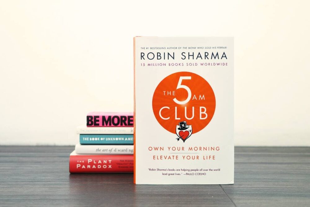 The 5 AM Club: Summary, Takeaways, and Author